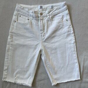 Women High-Rise White Denim Jean Shorts Structured Denim Bermuda Size Medium